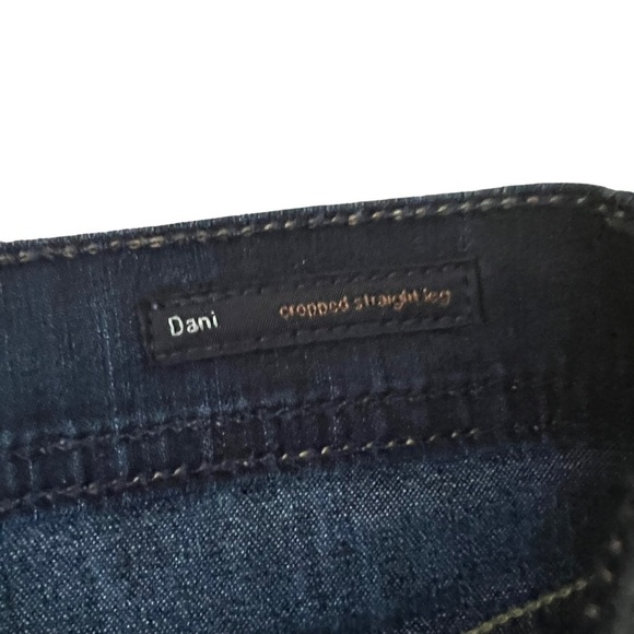 Citizens For Humanity Jeans Dani Cuffed Cropped Straight Leg Mid Rise US 26 - Picture 6 of 8